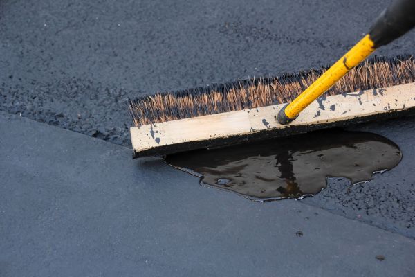 Driveway Asphalt Sealing in New Braunfels
