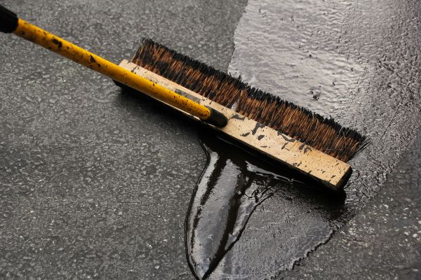 Asphalt Driveway Sealing in New Braunfels