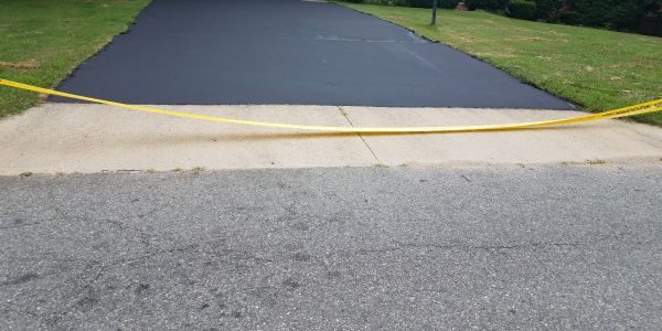 Driveway Sealcoating in New Braunfels