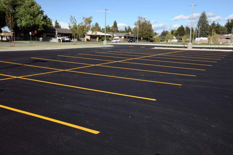 Asphalt Parking Lot Sealing detail